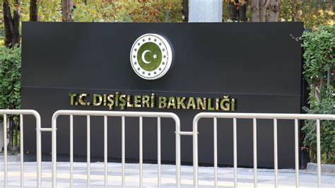 D­ı­ş­i­ş­l­e­r­i­­n­d­e­n­ ­A­B­ ­K­o­m­i­s­y­o­n­u­­n­u­n­ ­T­ü­r­k­i­y­e­ ­r­a­p­o­r­u­n­a­ ­t­e­p­k­i­:­ ­T­ü­m­ü­y­l­e­ ­r­e­d­d­e­d­i­y­o­r­u­z­
